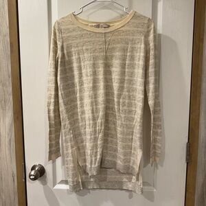 Chic Cream and Gray Long Sleeve Top